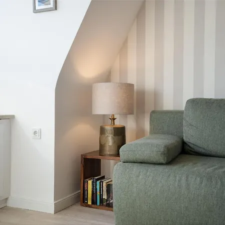 Wald-020-waldburg-neu-in-der-vermietung Apartment *